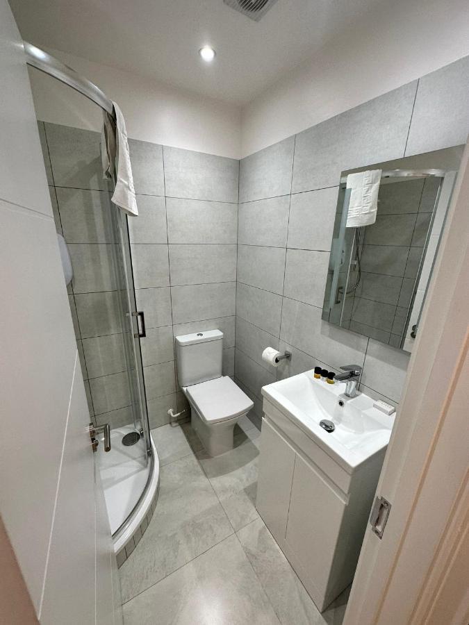 2A Soho Studios By Indigo Flats Sleeps 4 لندن المظهر الخارجي الصورة
